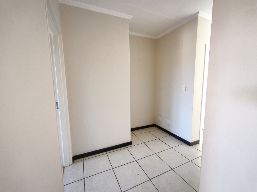 To Let 2 Bedroom Property for Rent in Sunninghill Gauteng