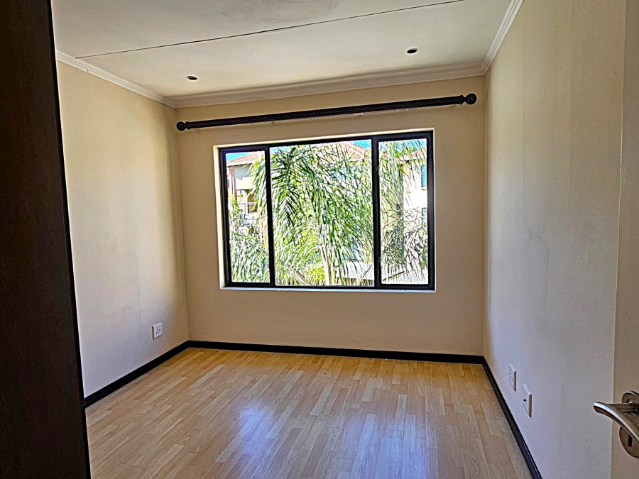 To Let 2 Bedroom Property for Rent in Sunninghill Gauteng