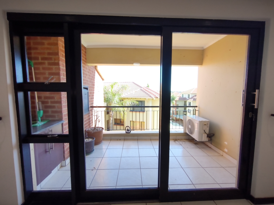 To Let 2 Bedroom Property for Rent in Sunninghill Gauteng