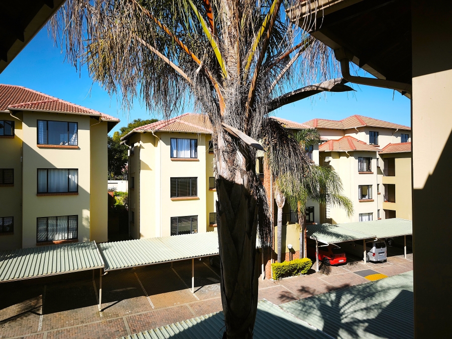 To Let 2 Bedroom Property for Rent in Sunninghill Gauteng