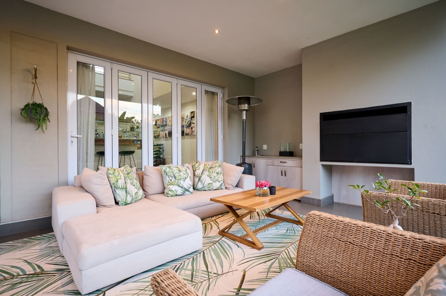 4 Bedroom Property for Sale in Waterfall Country Village Gauteng