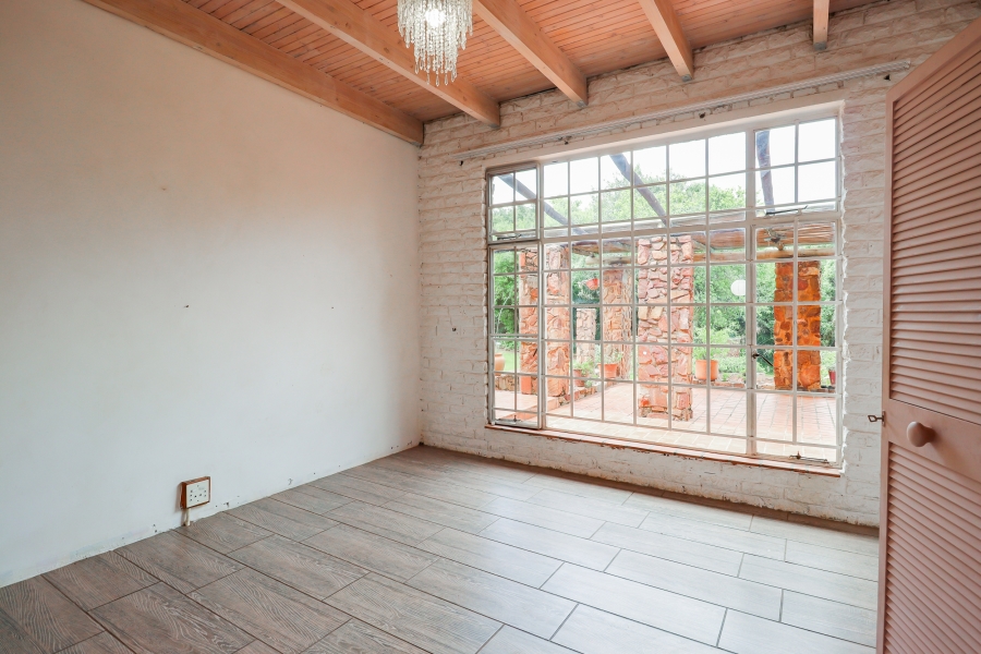 To Let 4 Bedroom Property for Rent in Rietvallei AH Gauteng