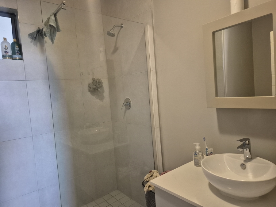 2 Bedroom Property for Sale in Carlswald Gauteng