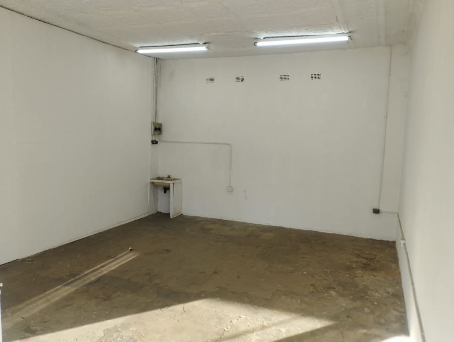 To Let Commercial Property for Rent in Roodepoort Gauteng
