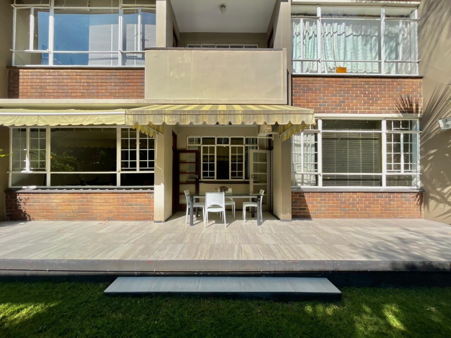 To Let 2 Bedroom Property for Rent in Rosebank Gauteng