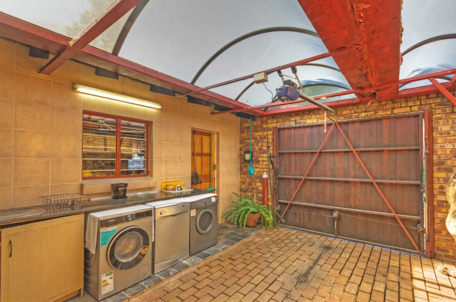 3 Bedroom Property for Sale in Paulshof Gauteng