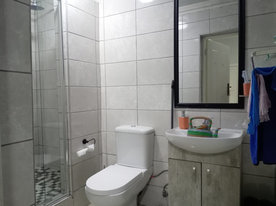 2 Bedroom Property for Sale in Eastwood Gauteng