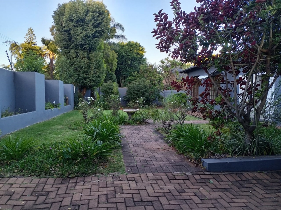 2 Bedroom Property for Sale in Eastwood Gauteng