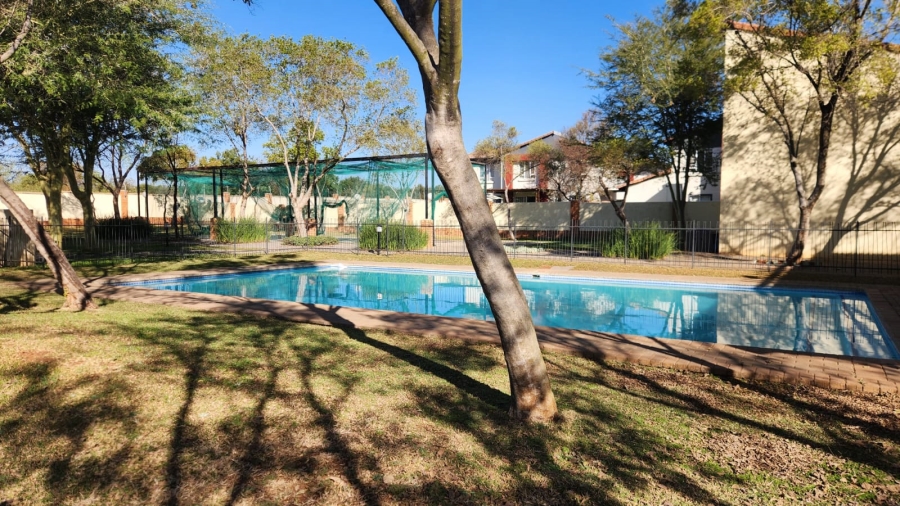 1 Bedroom Property for Sale in Tijger Valley Gauteng