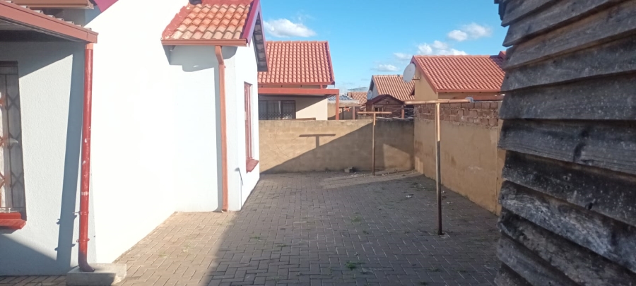3 Bedroom Property for Sale in Elandspoort Gauteng