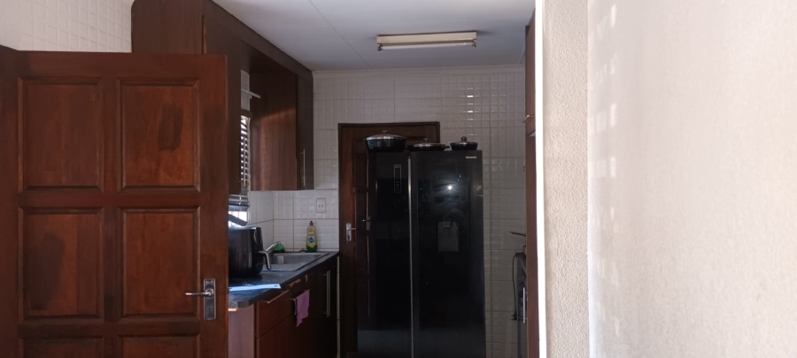 3 Bedroom Property for Sale in Elandspoort Gauteng