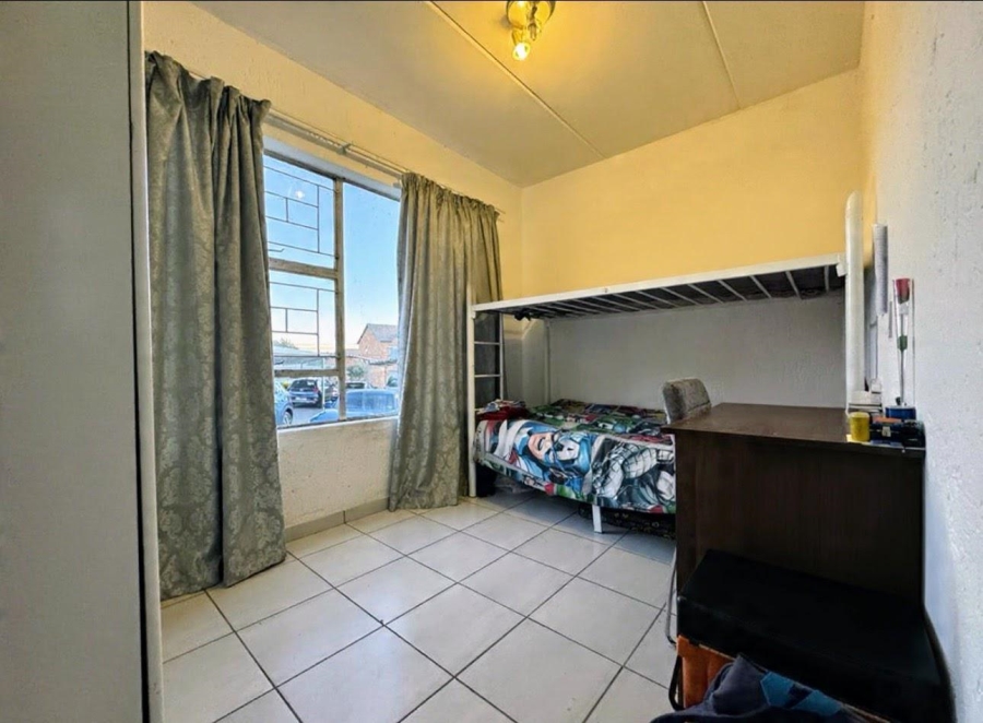 To Let 2 Bedroom Property for Rent in Arundo Estate Gauteng
