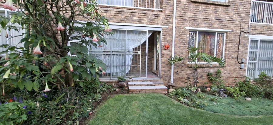 2 Bedroom Property for Sale in Krugersdorp North Gauteng