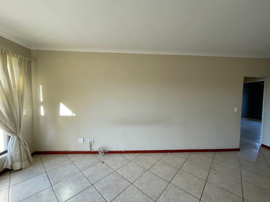 2 Bedroom Property for Sale in Sugar Bush Estate Gauteng