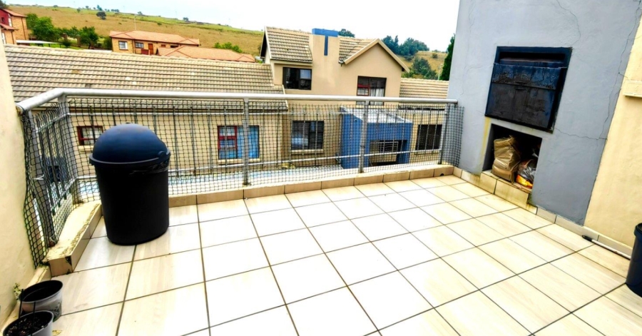 2 Bedroom Property for Sale in Sugar Bush Estate Gauteng