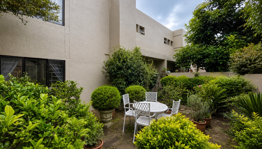 2 Bedroom Property for Sale in Bryanston Gauteng