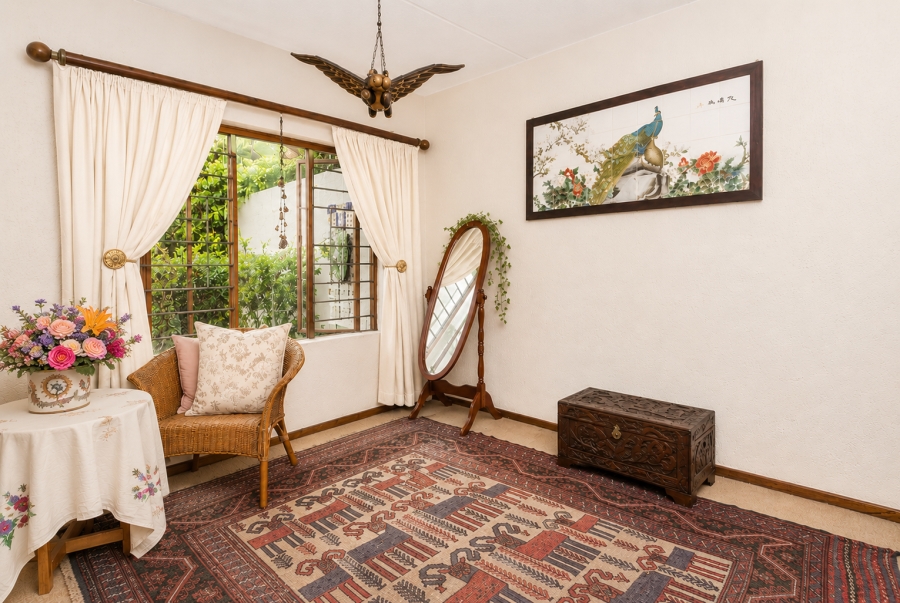 2 Bedroom Property for Sale in Bryanston Gauteng