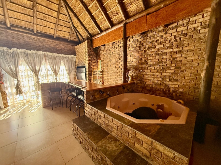 4 Bedroom Property for Sale in Theresa Park Gauteng
