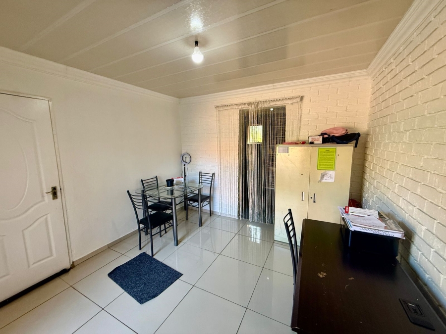 4 Bedroom Property for Sale in Theresa Park Gauteng