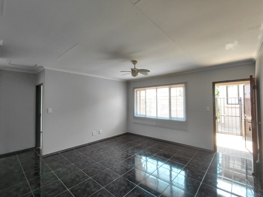 To Let 2 Bedroom Property for Rent in Meyersdal Gauteng