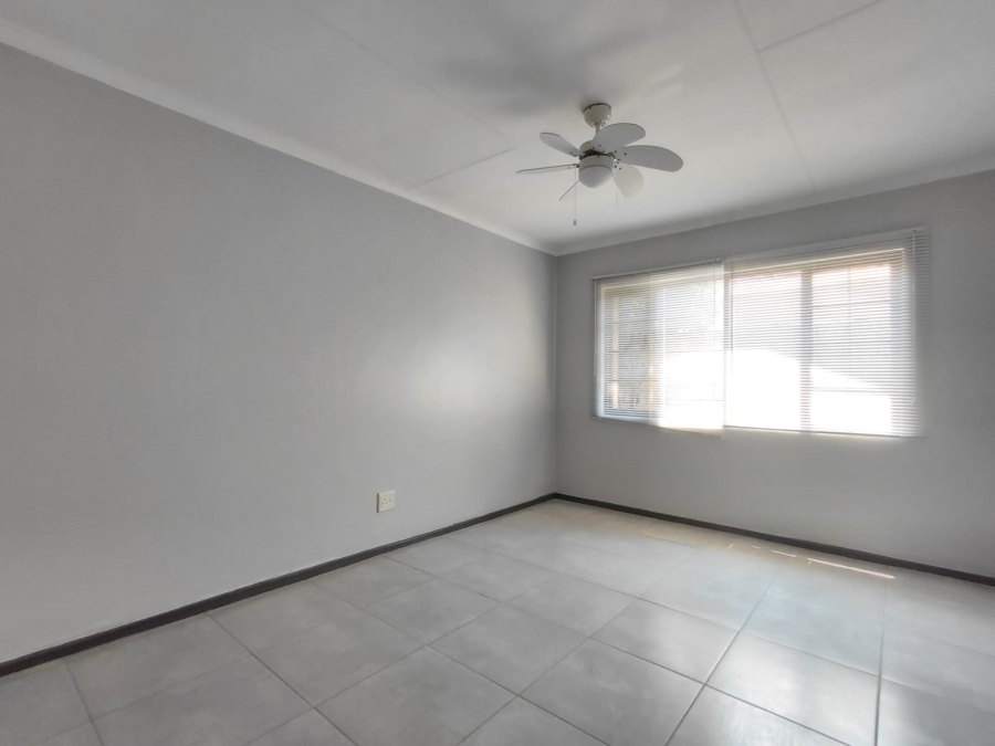 To Let 2 Bedroom Property for Rent in Meyersdal Gauteng