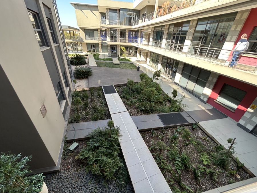 To Let Commercial Property for Rent in Highveld Gauteng