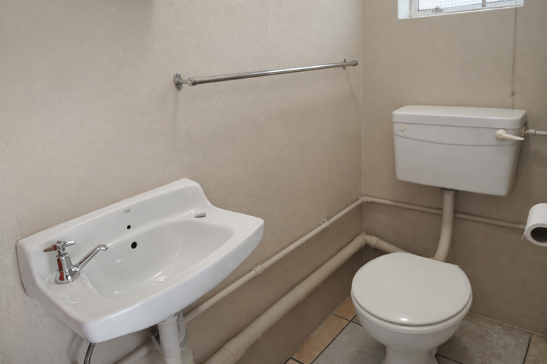 4 Bedroom Property for Sale in Rooihuiskraal Gauteng