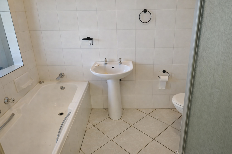 4 Bedroom Property for Sale in Rooihuiskraal Gauteng