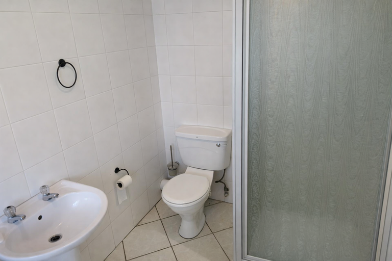4 Bedroom Property for Sale in Rooihuiskraal Gauteng