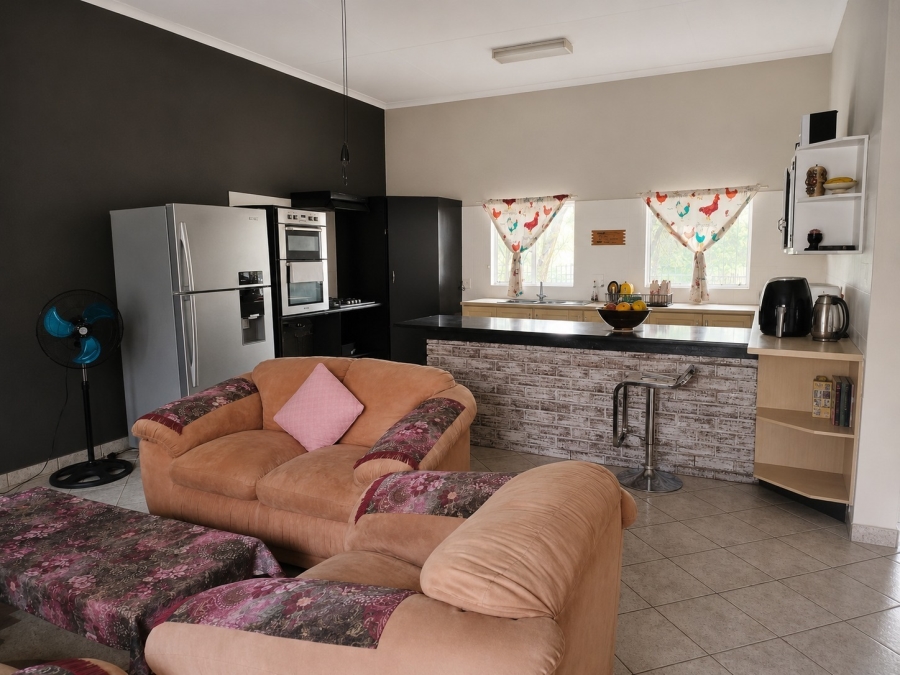 4 Bedroom Property for Sale in Rooihuiskraal Gauteng