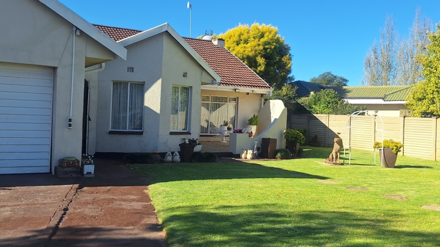 3 Bedroom Property for Sale in Sonland Park Gauteng