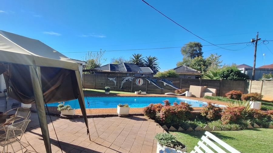 3 Bedroom Property for Sale in Sonland Park Gauteng