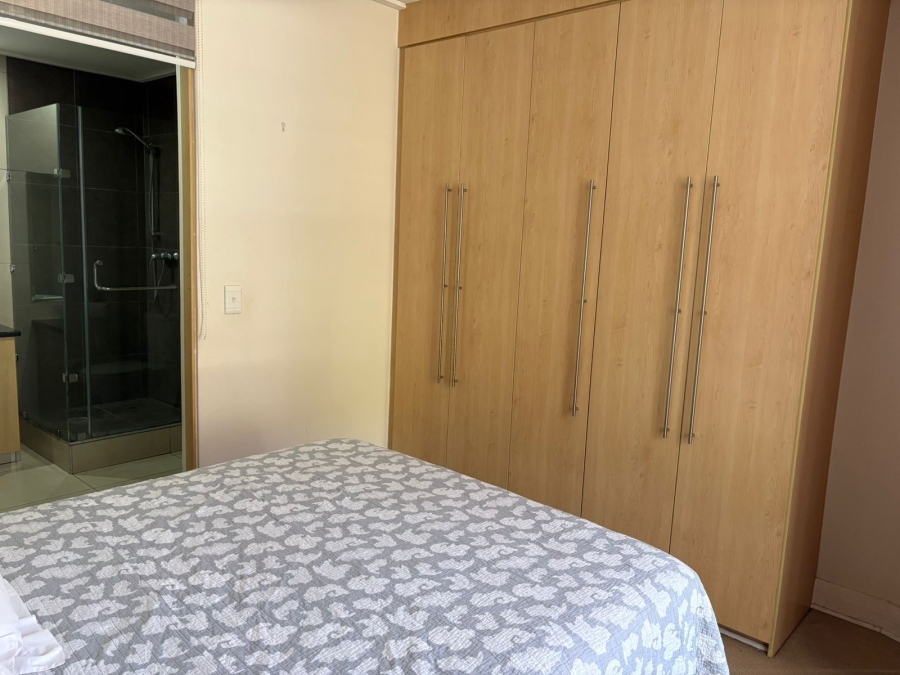 1 Bedroom Property for Sale in Sandton Central Gauteng