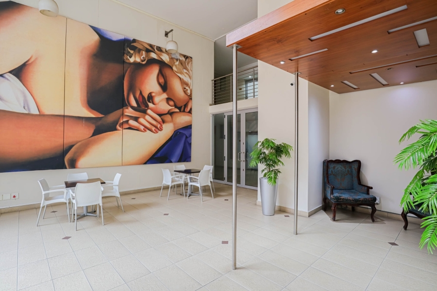 1 Bedroom Property for Sale in Sandton Central Gauteng