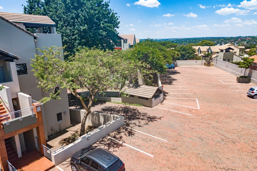 To Let 3 Bedroom Property for Rent in Bryanston Gauteng