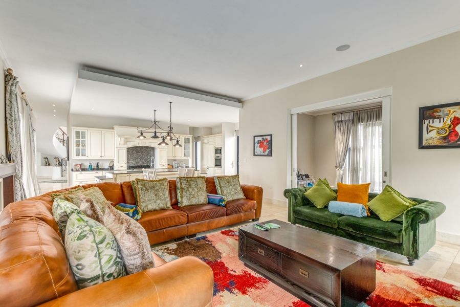 5 Bedroom Property for Sale in Blue Hills Equestrian Estate Gauteng