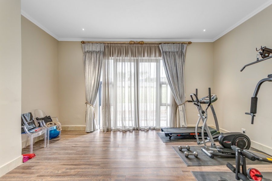 5 Bedroom Property for Sale in Blue Hills Equestrian Estate Gauteng
