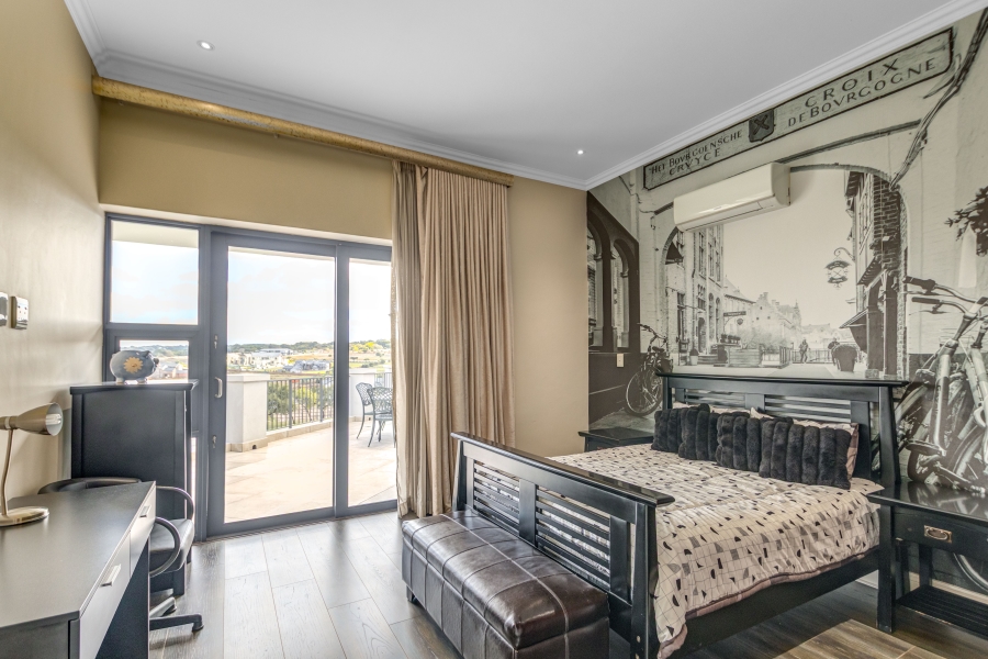 5 Bedroom Property for Sale in Blue Hills Equestrian Estate Gauteng