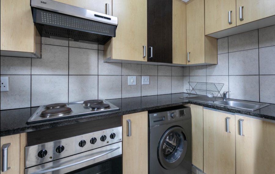 1 Bedroom Property for Sale in Sandown Gauteng