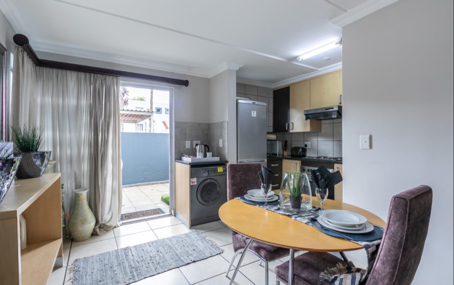 1 Bedroom Property for Sale in Sandown Gauteng