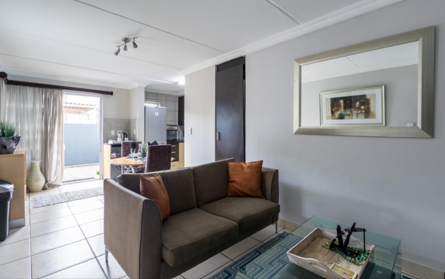 1 Bedroom Property for Sale in Sandown Gauteng