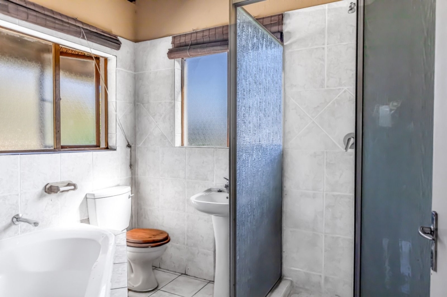 4 Bedroom Property for Sale in Fourways Gauteng