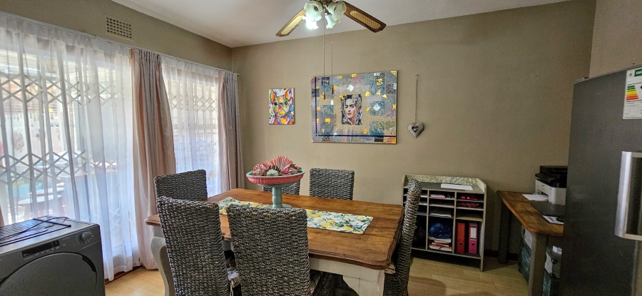 3 Bedroom Property for Sale in Three Rivers Proper Gauteng