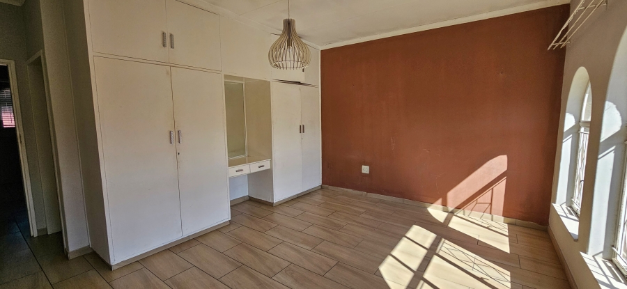 3 Bedroom Property for Sale in Three Rivers Proper Gauteng
