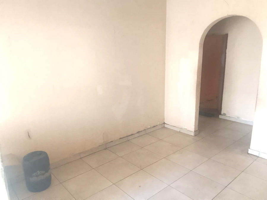 8 Bedroom Property for Sale in Malvern Gauteng