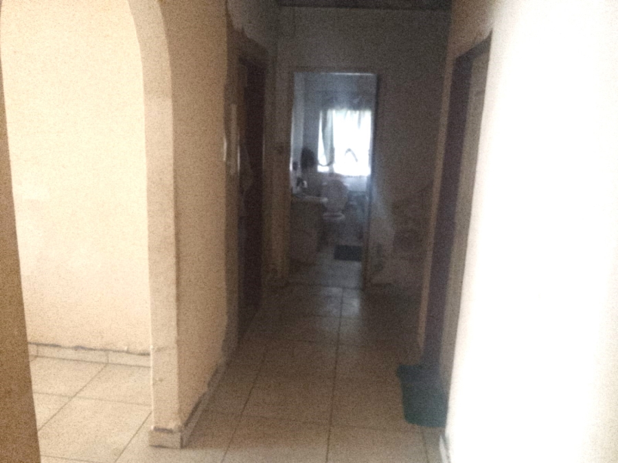 8 Bedroom Property for Sale in Malvern Gauteng
