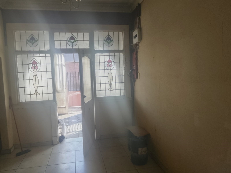 8 Bedroom Property for Sale in Malvern Gauteng