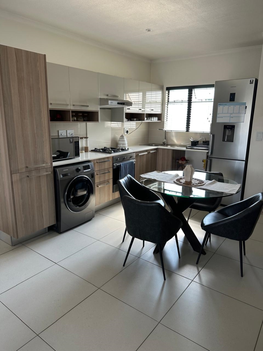 2 Bedroom Property for Sale in Lonehill Gauteng