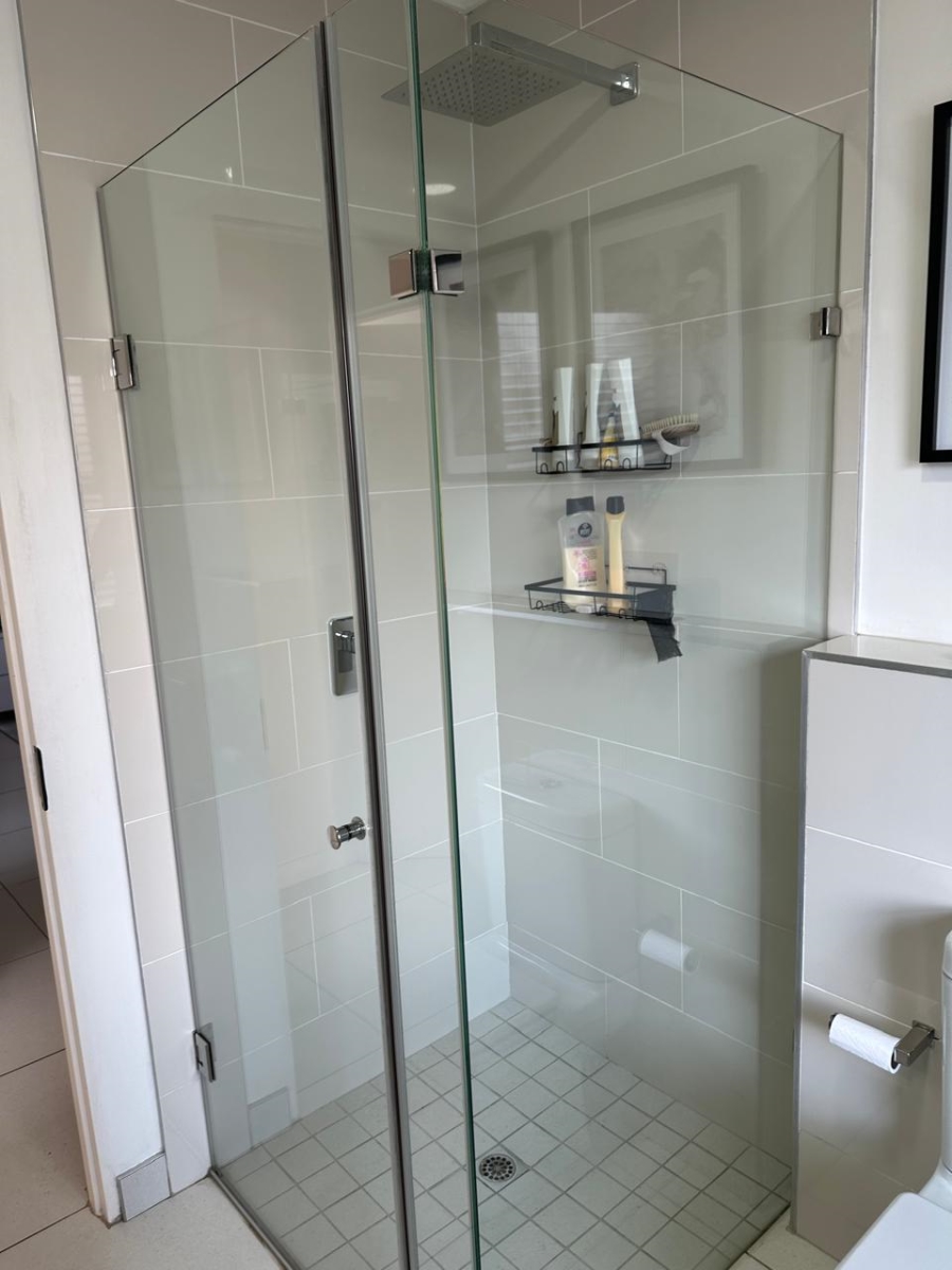 2 Bedroom Property for Sale in Lonehill Gauteng