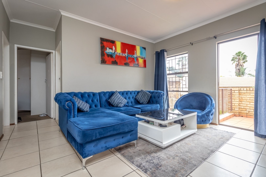 2 Bedroom Property for Sale in Wilgeheuwel Gauteng